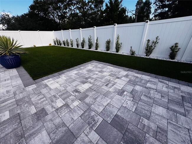 Building Photo - 2608 Harmonia Hammock Rd