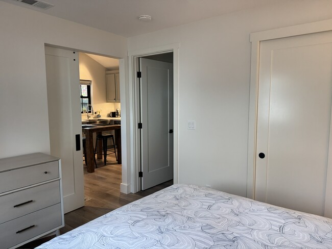 Building Photo - 125 Kennedy Ln