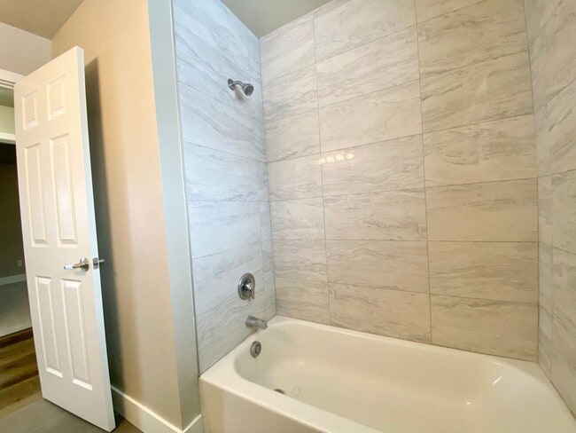 Building Photo - Renovated Home Surrounded By Scenic Orchard Bliss