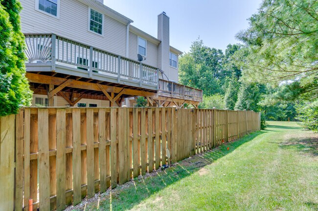 Building Photo - 13032 Limestone Ct