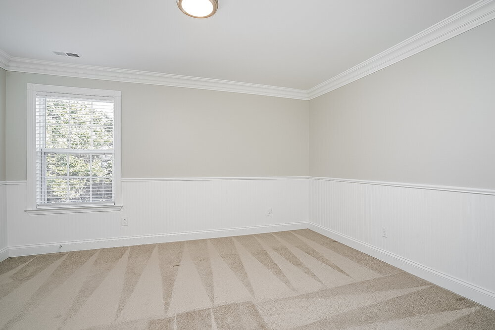 Building Photo - 102 Meadow Crest Ct