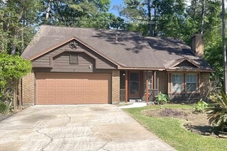 Building Photo - 2 Edgewood Forest Ct