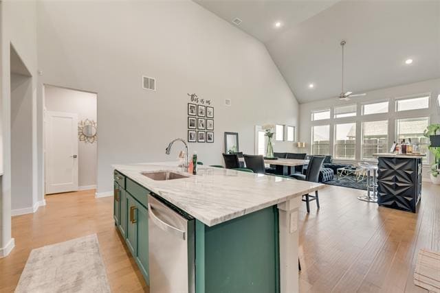 Building Photo - 211 Coyote Creek Dr