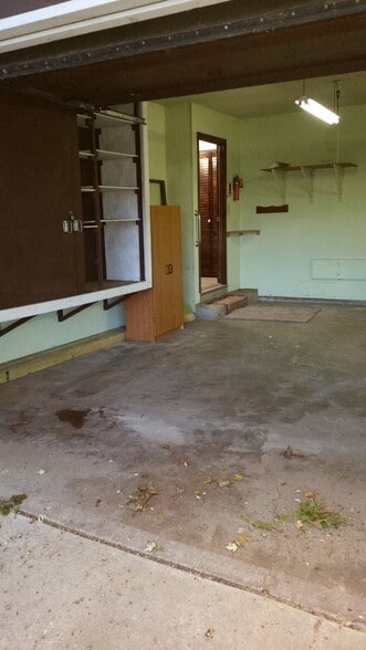 More built-ins - 3506 W Central Park Ave