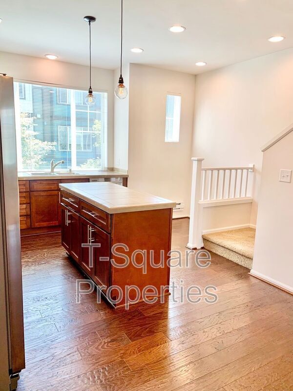 Building Photo - 13417 45th Dr SE