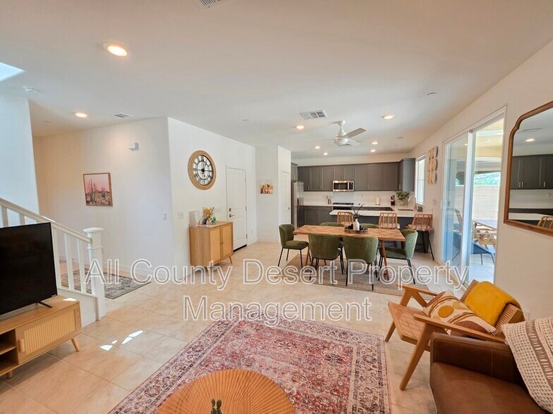 Building Photo - 35460 Domani Dr