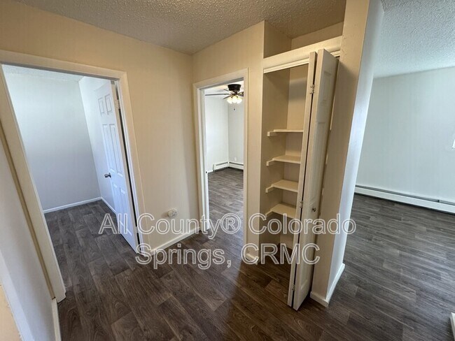 Building Photo - 2119 Preuss Rd