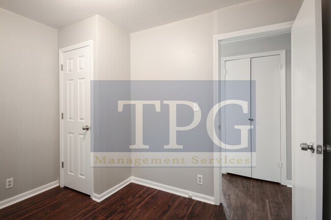 Building Photo - 9410 McKinley St