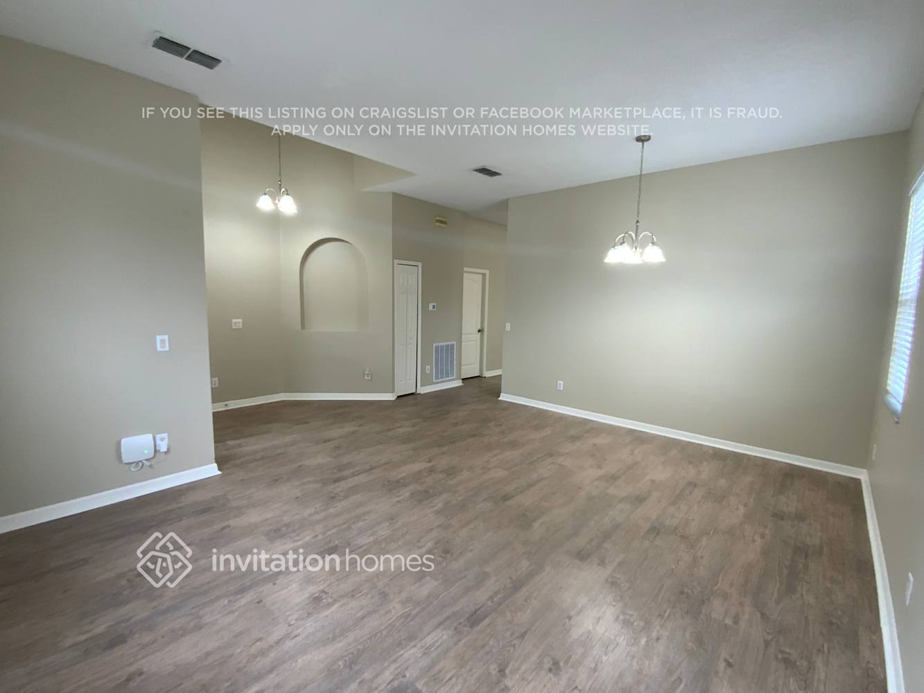 Building Photo - 2700 Port Ct