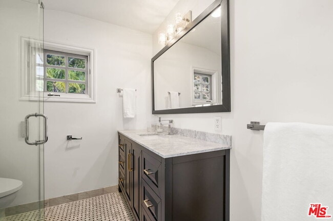 Building Photo - 9023 Alto Cedro Dr