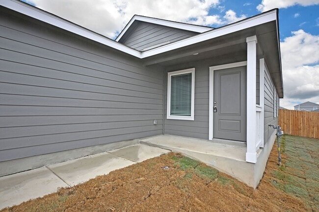 Building Photo - 350 Kayden Ct