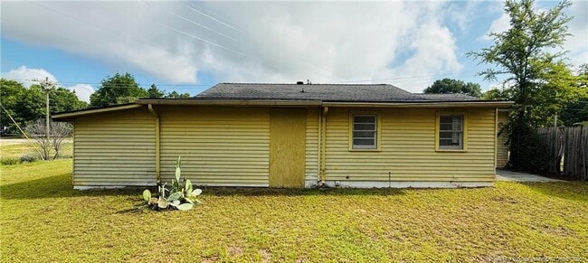 Building Photo - 731 Veda St