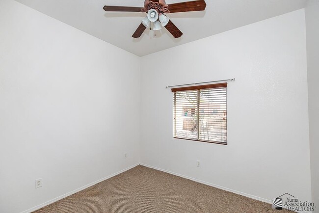 Building Photo - 11626 S Dorothy Dr