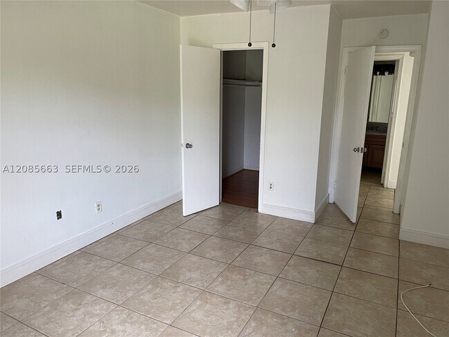 Building Photo - 7487 SW 82nd St