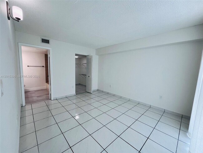 Building Photo - 2055 SW 122nd Ave