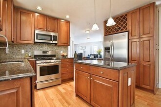 Building Photo - 11 Silvey Pl