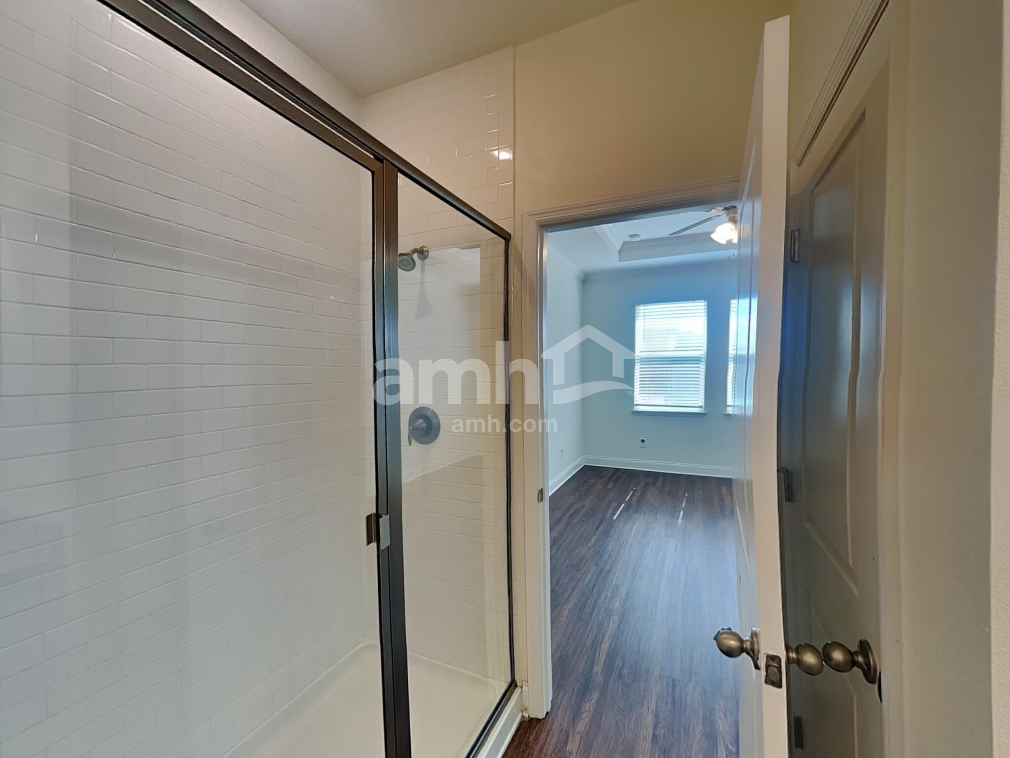 Building Photo - 2458 Ixora Ct