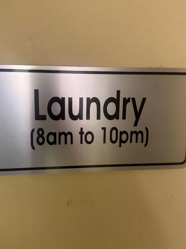 Building Photo - 3901 Tunlaw Rd NW