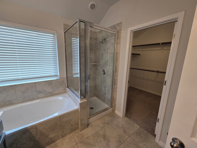 Building Photo - 129 Walkup Ln