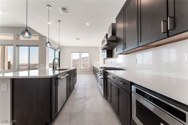 Building Photo - 11103 Rolling Vista Dr