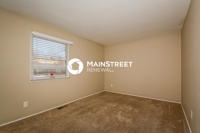 Building Photo - 3 Bedroom Pet-Friendly Home in Florissant, MO with Main Street Renewal