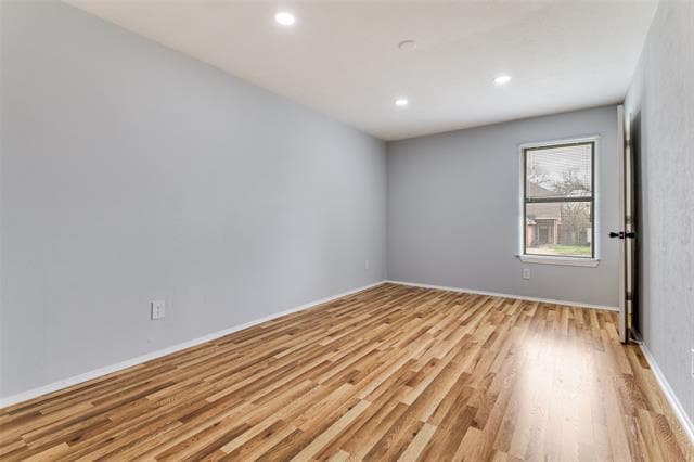 Building Photo - 505 Storrs St