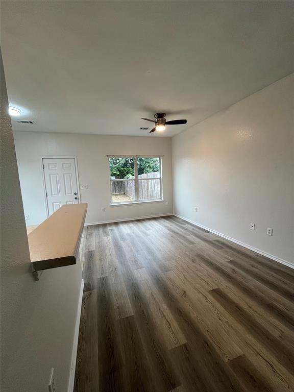 Building Photo - 3016 Aftonshire Way