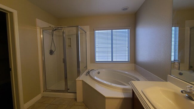 Building Photo - 2 Story home in Southwest Las Vegas