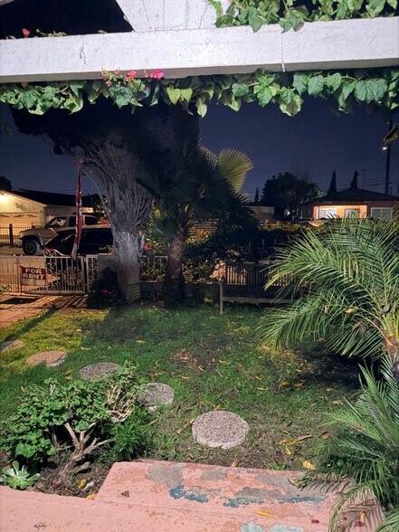 Building Photo - 1771 E 83rd St