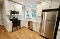 Building Photo - 248 Main St