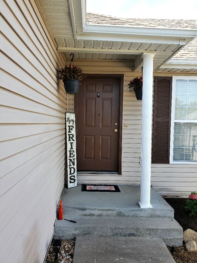 Primary Photo - 3 Bedroom - 2.5 Bath Home in the HEART of ...