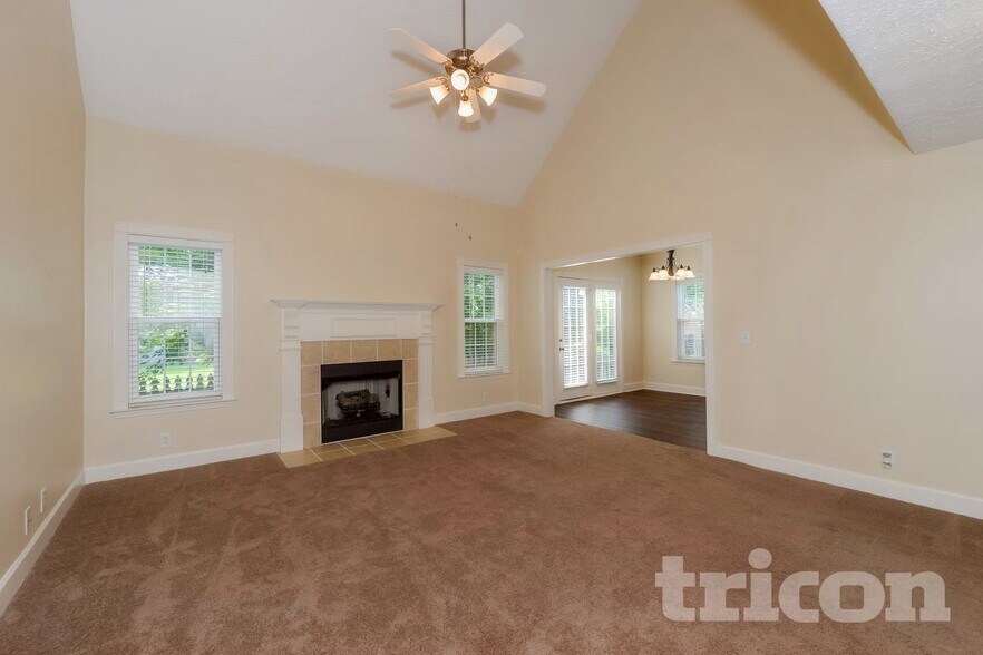 Building Photo - 3317 Shade Ct