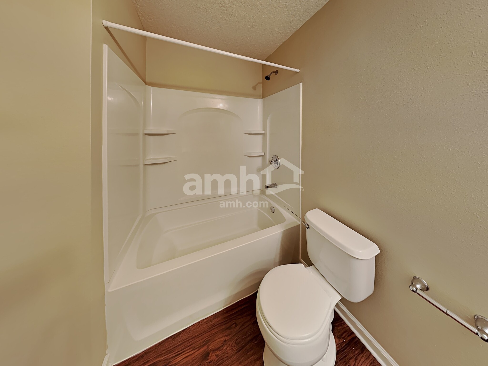 Building Photo - 76594 Timbercreek Blvd