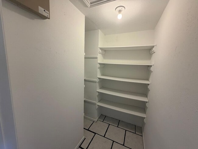 Building Photo - 4310 42nd St