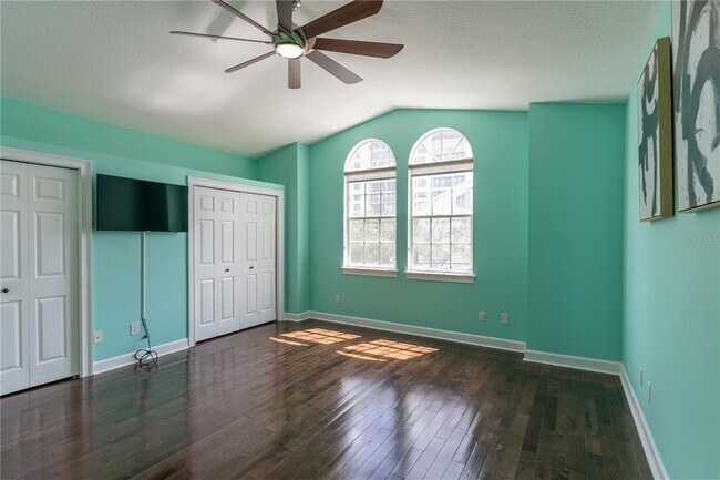 Building Photo - 348 Larboard Way