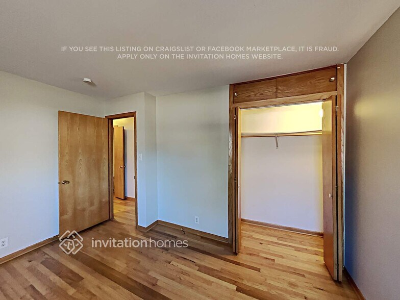 Building Photo - 8741 Sproat Ave