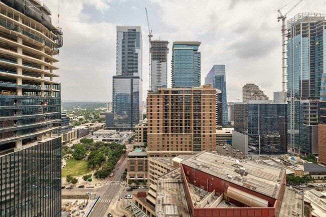 Building Photo - 210 Lavaca St