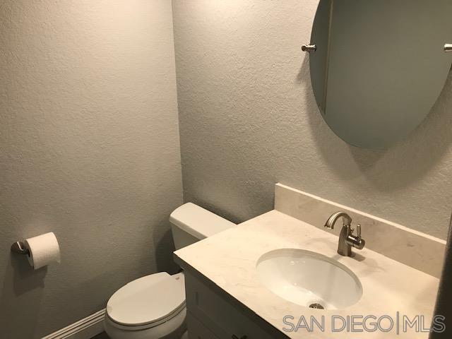 Building Photo - 13959 Midland Rd