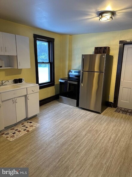 Building Photo - 11 Myers Rd