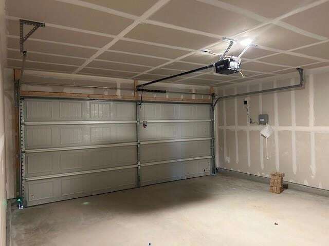 Building Photo - 311 Darwin Pl
