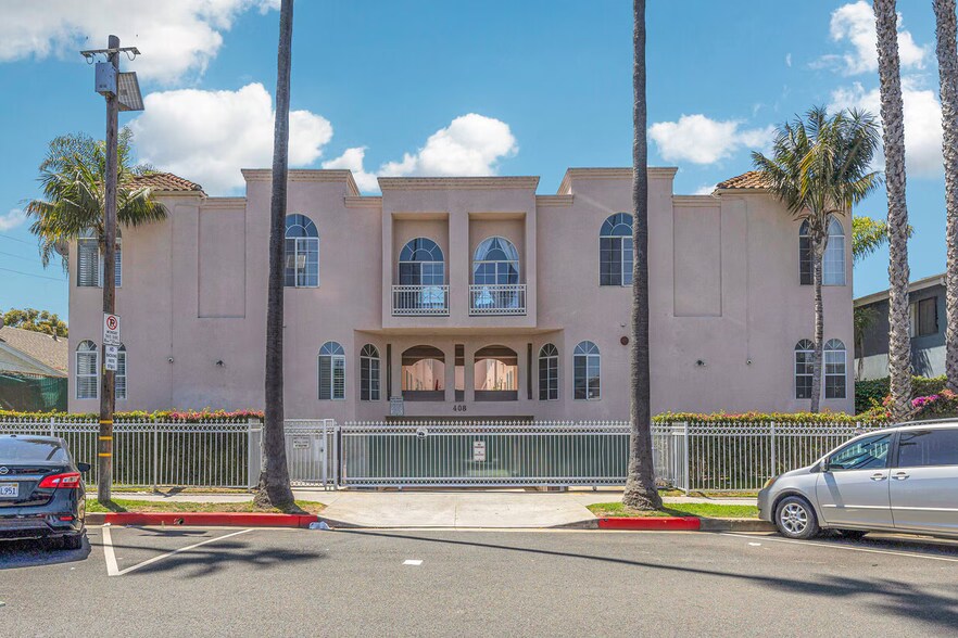 Front Bldg. Entrance - 408 W Queen St