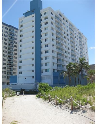 Building Photo - 6969 Collins Ave