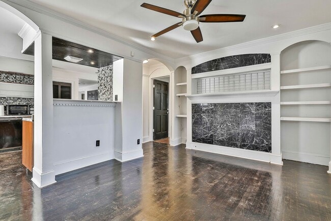 Building Photo - Character-Filled 3BR Home Near Grant Park & Summerhill