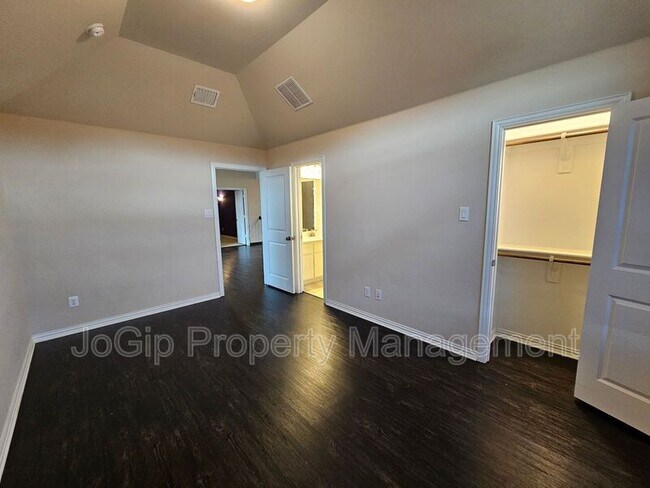 Building Photo - 4318 Egret Ct