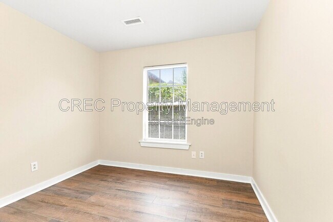 Building Photo - 3302 Florida Ave