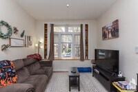 Building Photo - 2702 W Thomas-1F