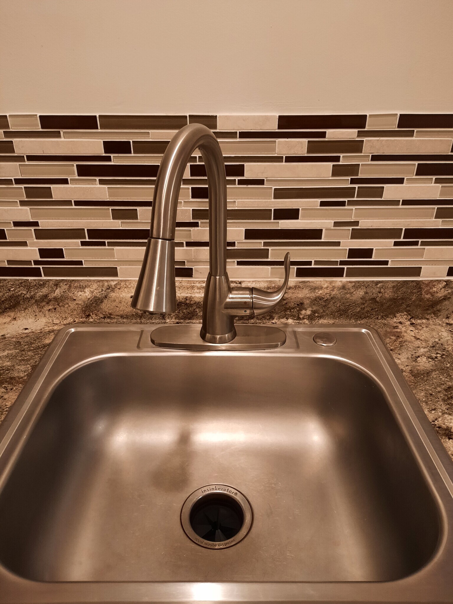 PULL OUT SS FAUCET/SS SINK - 247 Main St