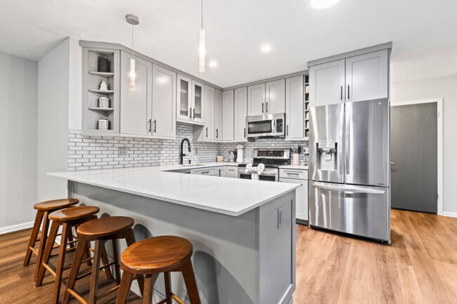 Building Photo - 2255 Sidewinder Dr