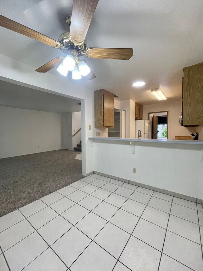 Building Photo - 5356 Vly Rdg Dr