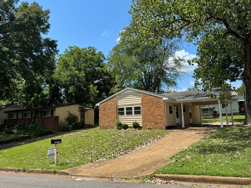 Building Photo - 4187 Falcon Dr